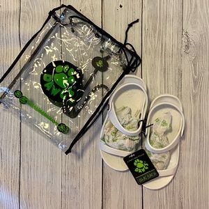 NEW DAWGS Kids' 3-Strap Sandals Size Jr2